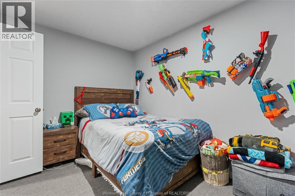 4 Young, Tilbury, ON