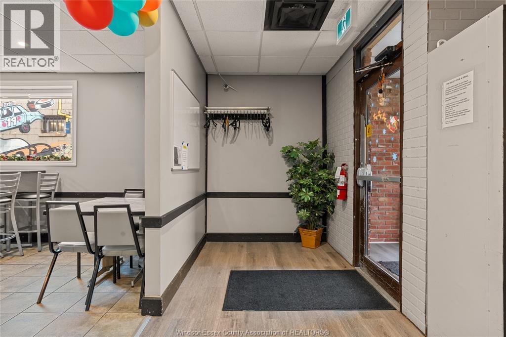 4 Young, Tilbury, ON