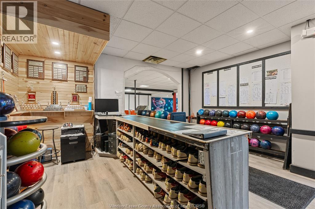 4 Young, Tilbury, ON