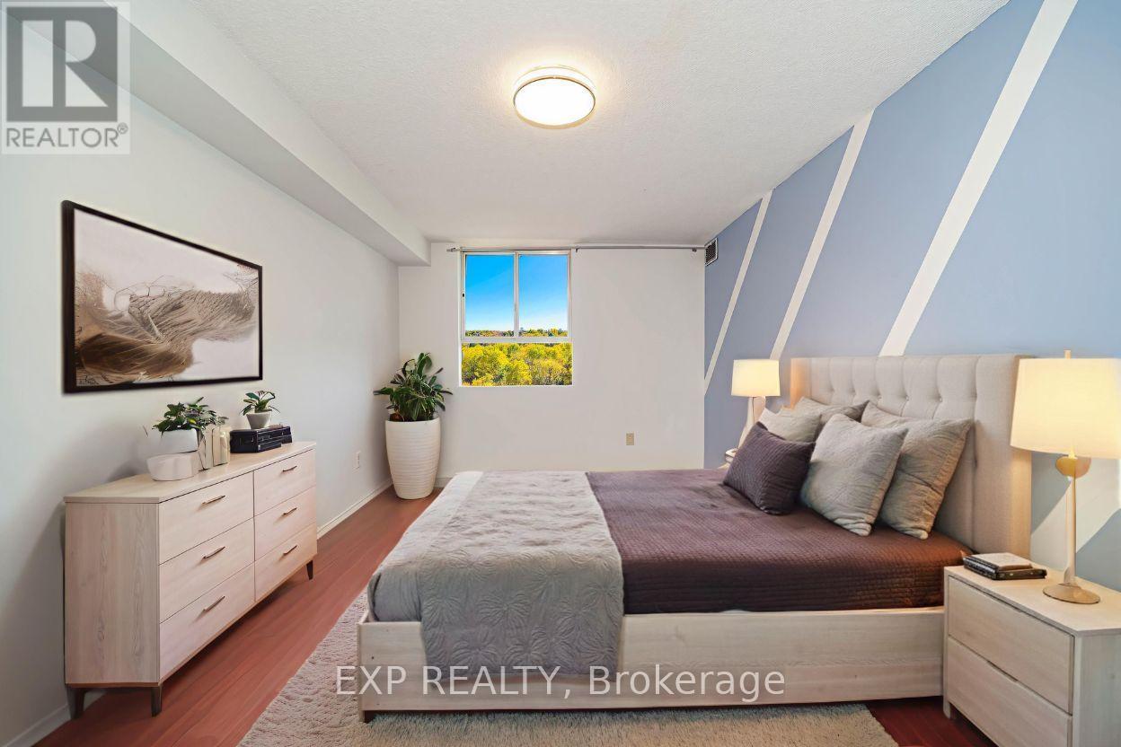 901 - 236 Albion Road, Toronto, ON - Indoor Photo Showing Bedroom