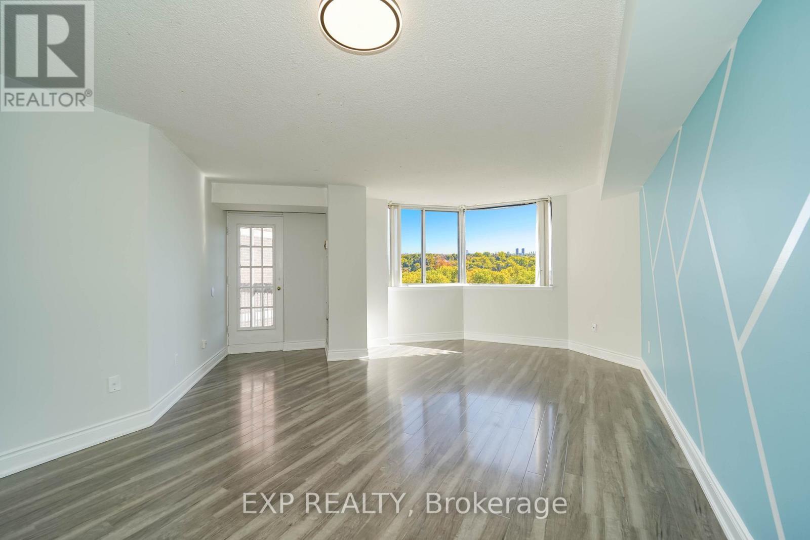 901 - 236 Albion Road, Toronto, ON - Indoor Photo Showing Other Room