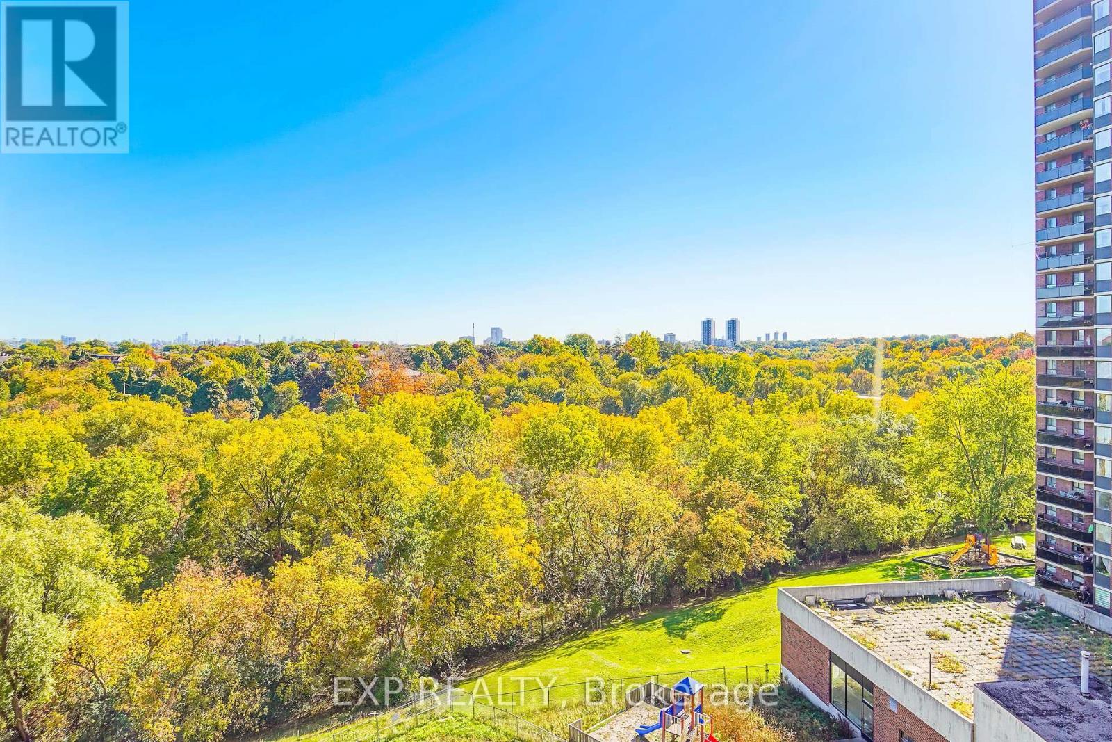 901 - 236 Albion Road, Toronto, ON - Outdoor With View