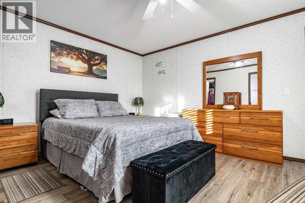 37 Maple Drive, Brooks, AB