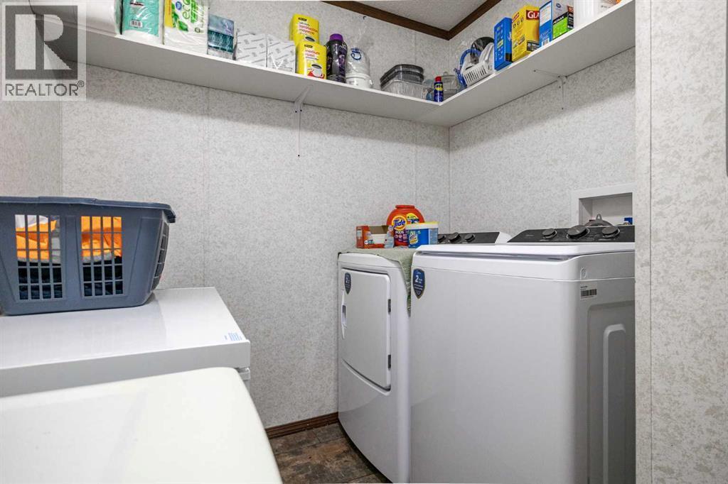 37 Maple Drive, Brooks, AB