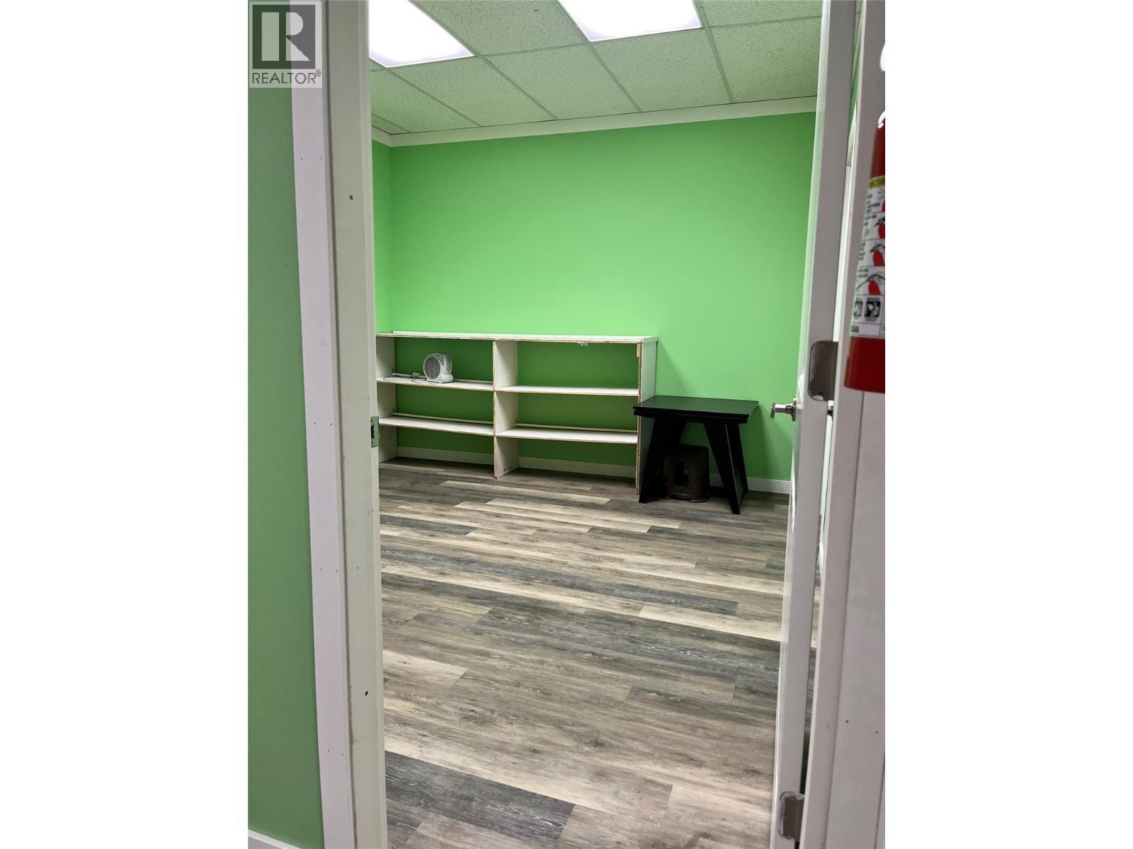 3315 30Th Avenue Unit# Basement, Vernon, BC