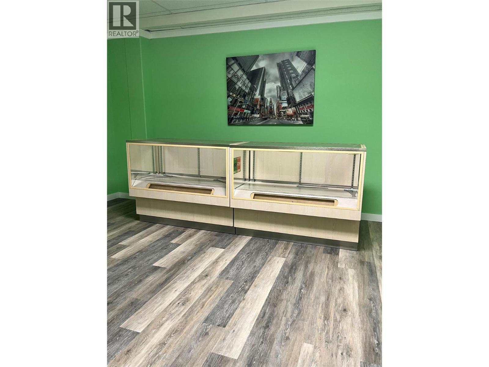 3315 30Th Avenue Unit# Basement, Vernon, BC