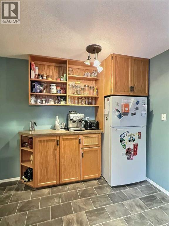 13 Aspen Crescent, Jasper, AB - Indoor