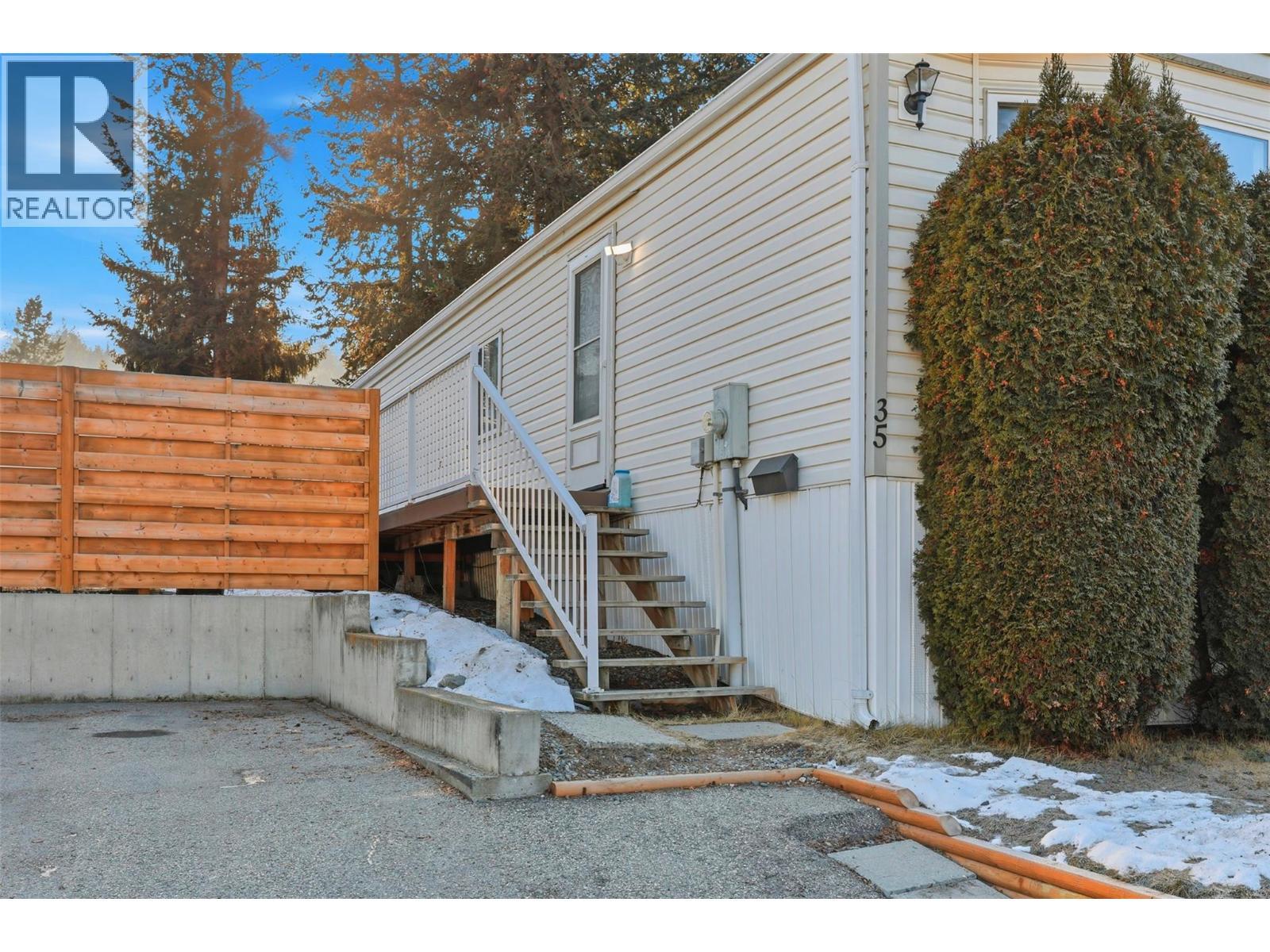 1555 Howe Road Unit# 35, Kamloops, BC