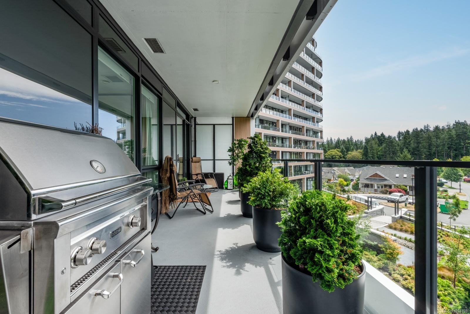 815-2000 Hannington Rd, Langford, BC - Outdoor With Balcony