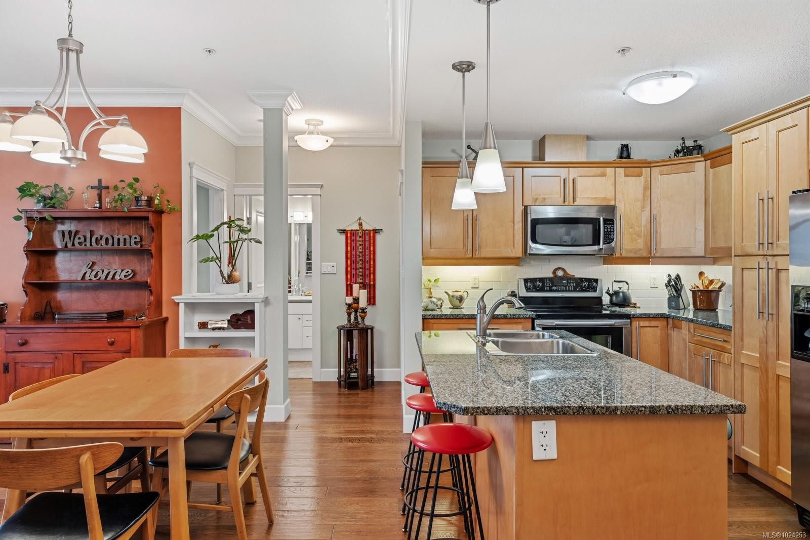 2205-44 Anderton Ave, Courtenay, BC - Indoor Photo Showing Kitchen With Double Sink