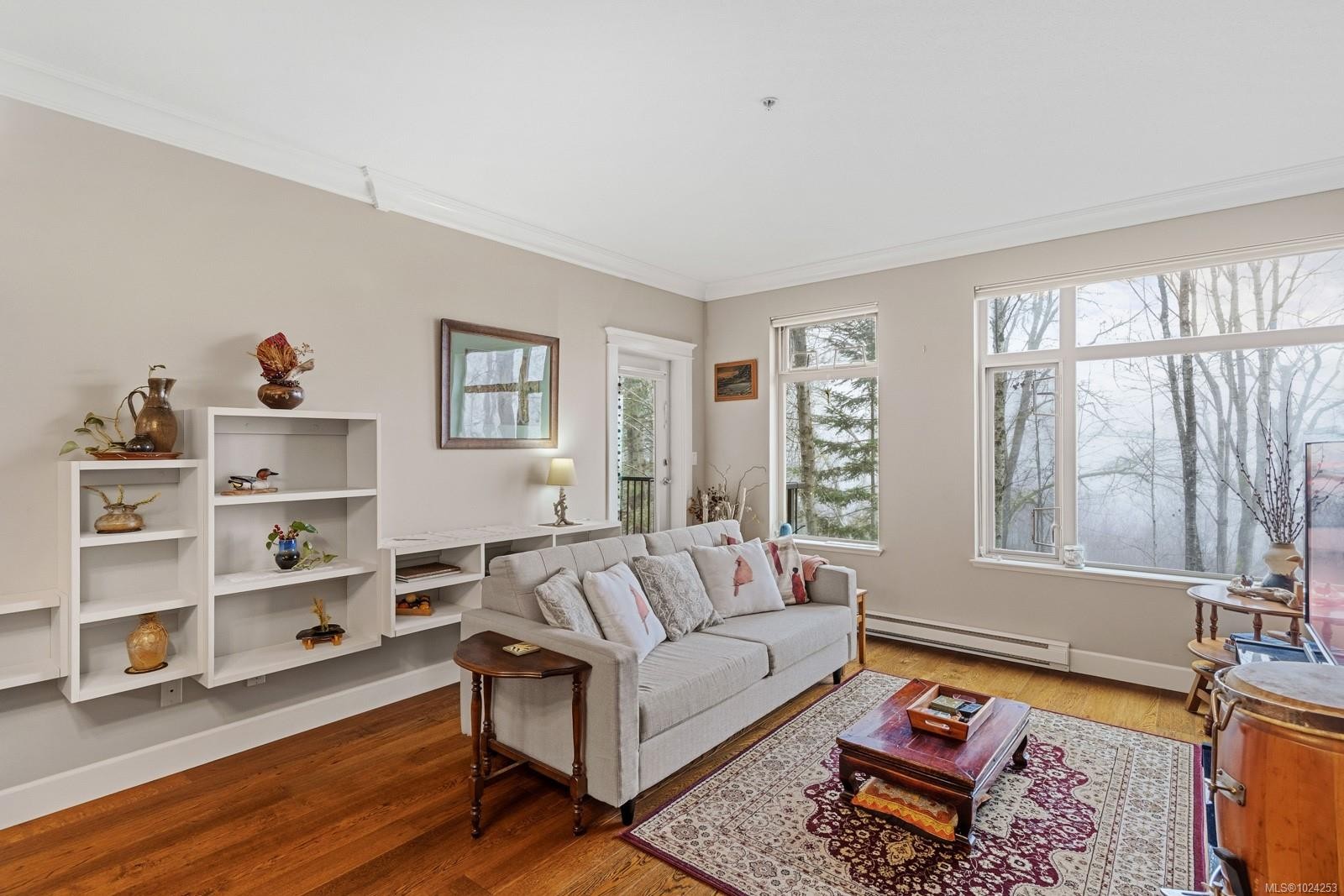 2205-44 Anderton Ave, Courtenay, BC - Indoor Photo Showing Living Room