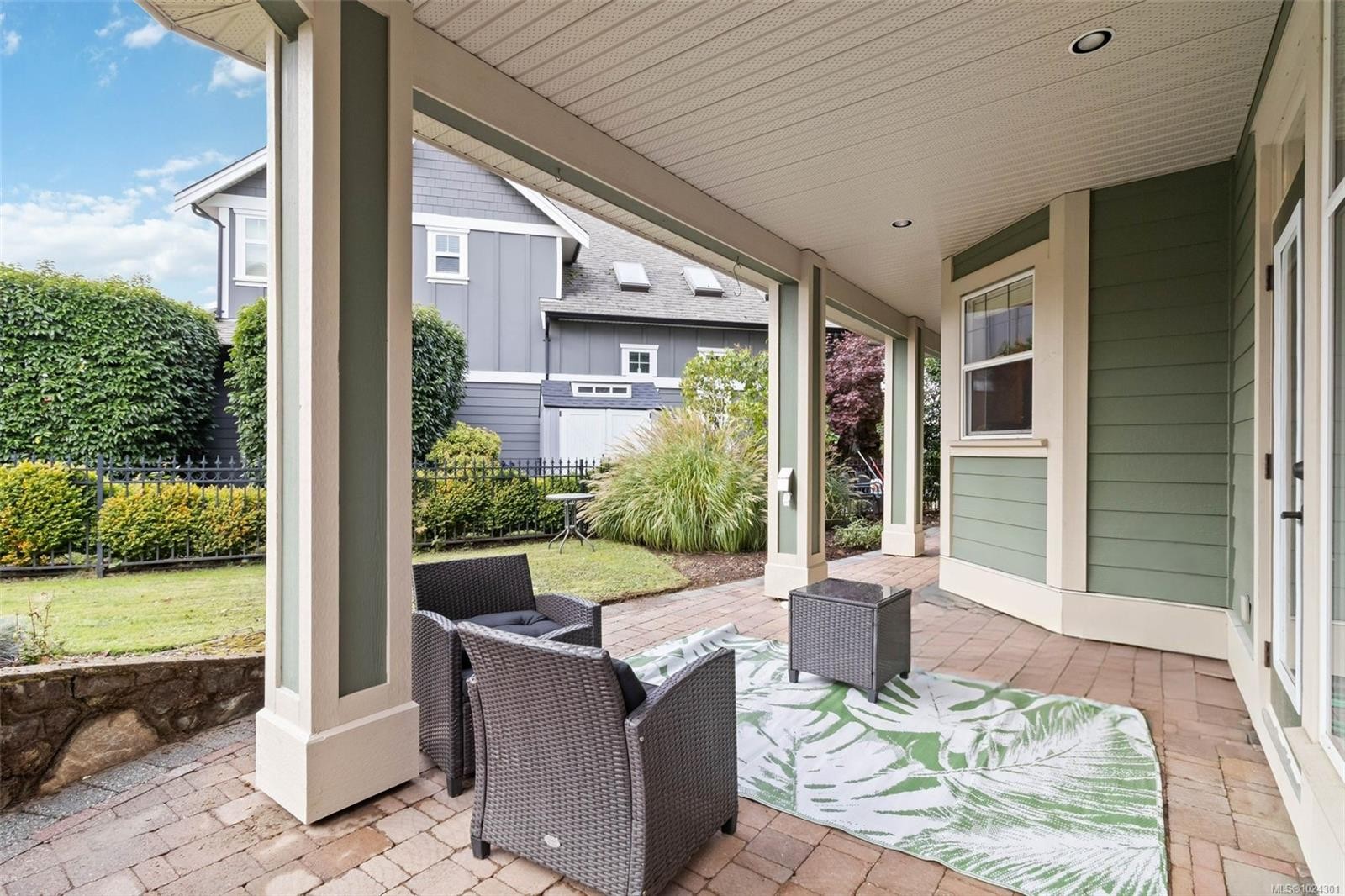 1287 Eston Pl, Langford, BC