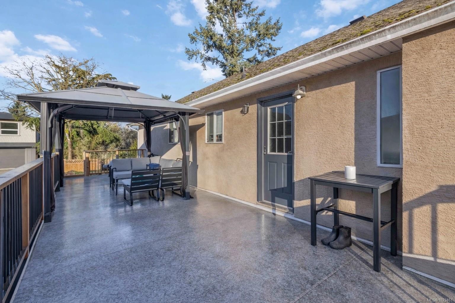 2562 Wentwich Rd, Langford, BC - Outdoor With Exterior