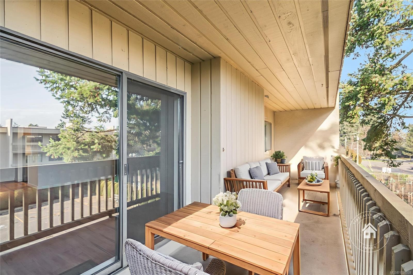 305-363 Morison Ave, Parksville, BC - Outdoor With Exterior