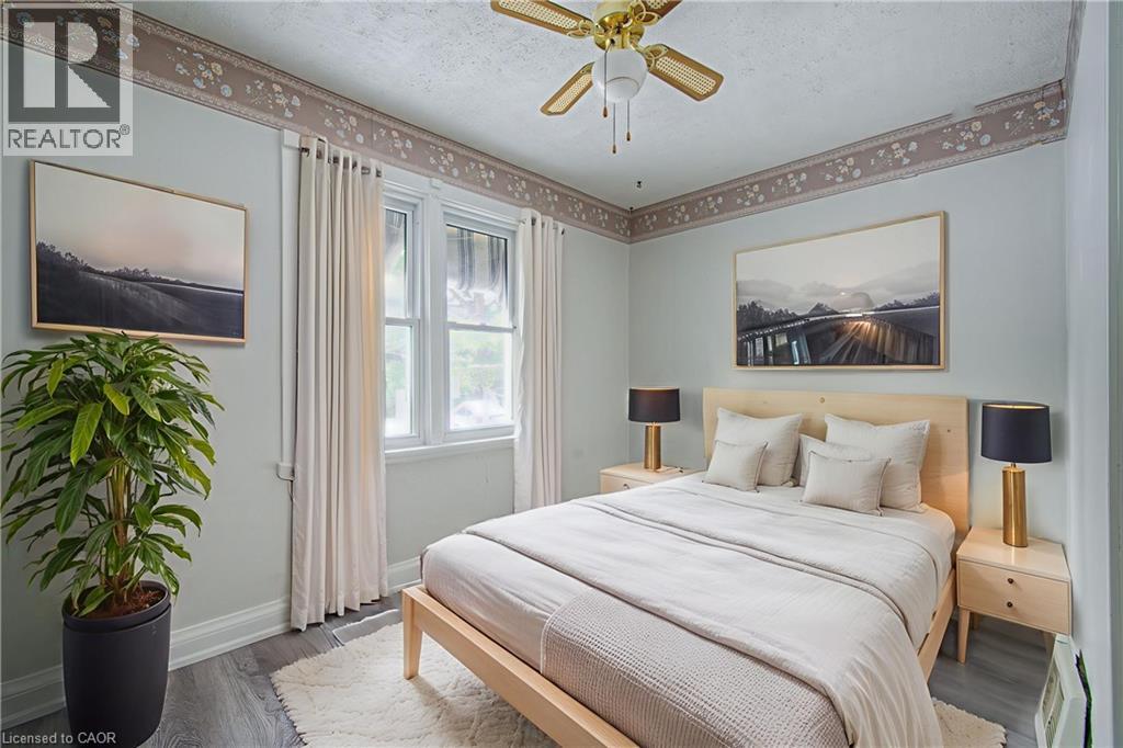 256 Limerick Road, Cambridge, ON - Indoor Photo Showing Bedroom