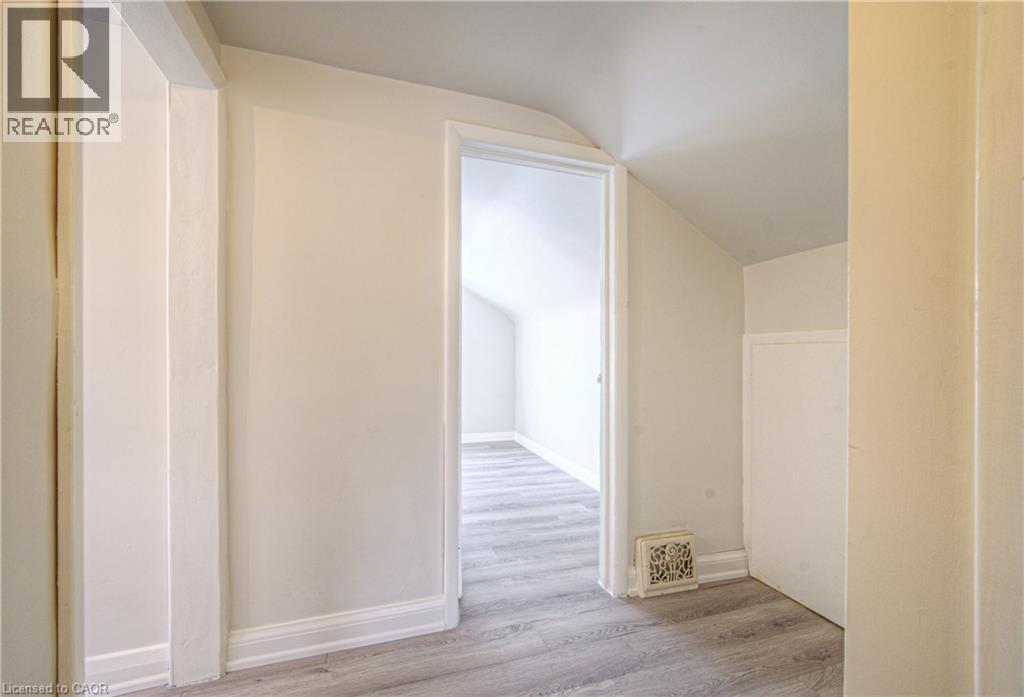 256 Limerick Road, Cambridge, ON - Indoor Photo Showing Other Room