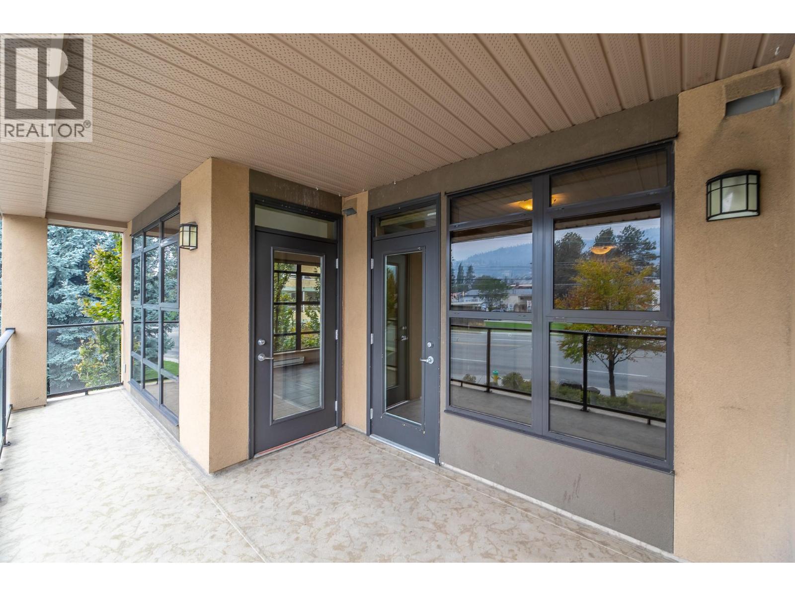 3589 Skaha Lake Road Unit# 204, Penticton, BC - Outdoor With Deck Patio Veranda With Exterior
