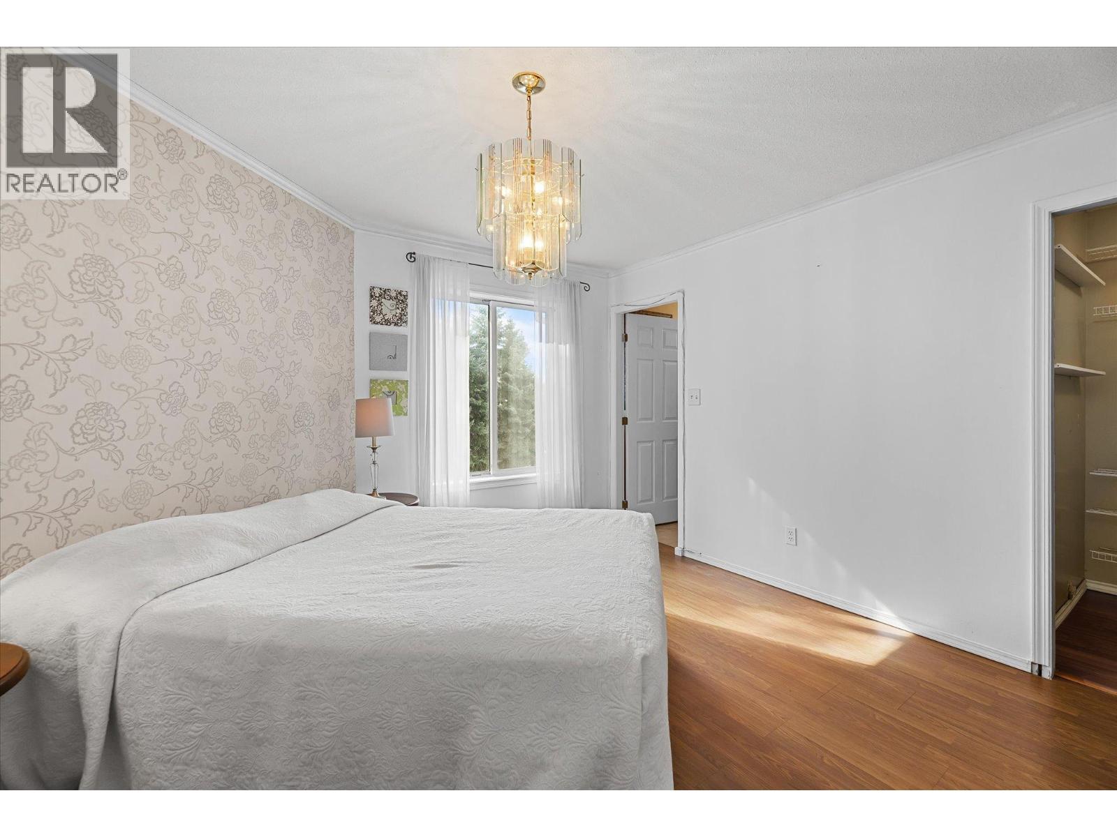 4404 Pleasant Valley Road Unit# 6, Vernon, BC - Indoor Photo Showing Bedroom