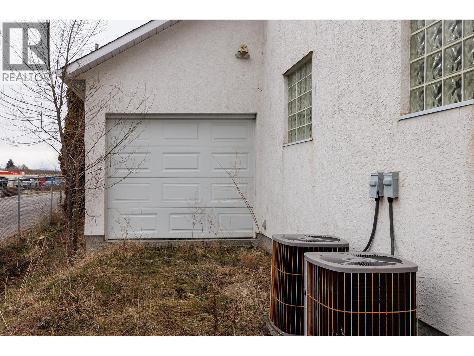 2761 Olalla Road, West Kelowna, BC - Outdoor With Exterior