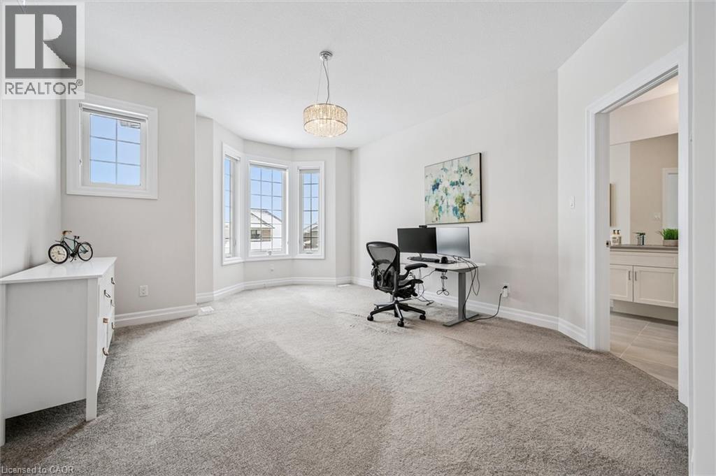 Office featuring light carpet and baseboards - 263 Chestnut Ridge, Waterloo, ON - Indoor