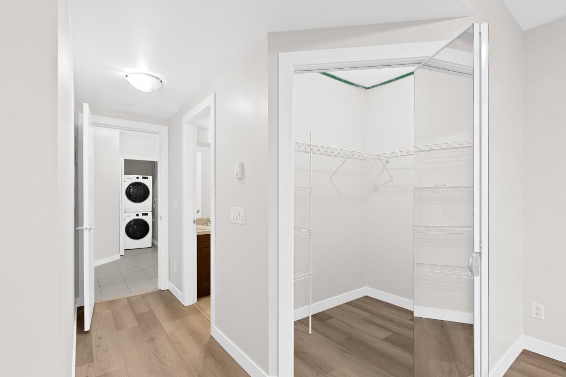 706-1075 Sunset Drive, Kelowna, BC - Indoor Photo Showing Other Room