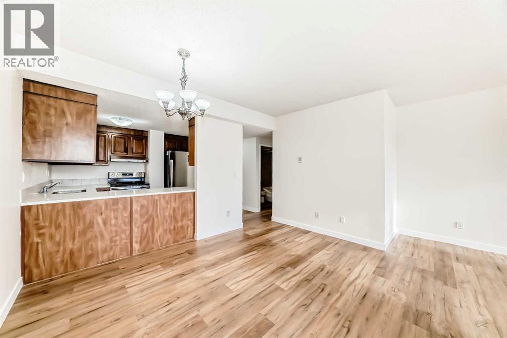 603, 330 15 Avenue Sw, Calgary, AB - Indoor Photo Showing Kitchen
