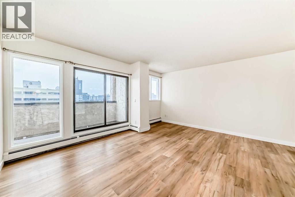 603, 330 15 Avenue Sw, Calgary, AB - Indoor Photo Showing Other Room