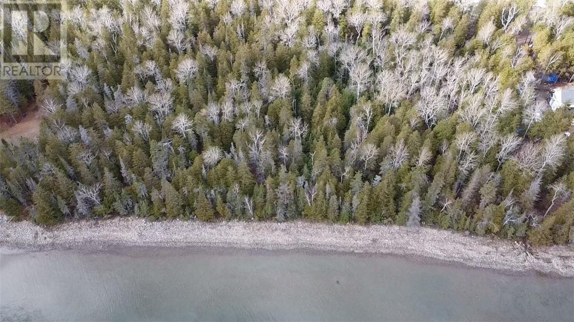 7 Sandy Point, Manitowaning, ON