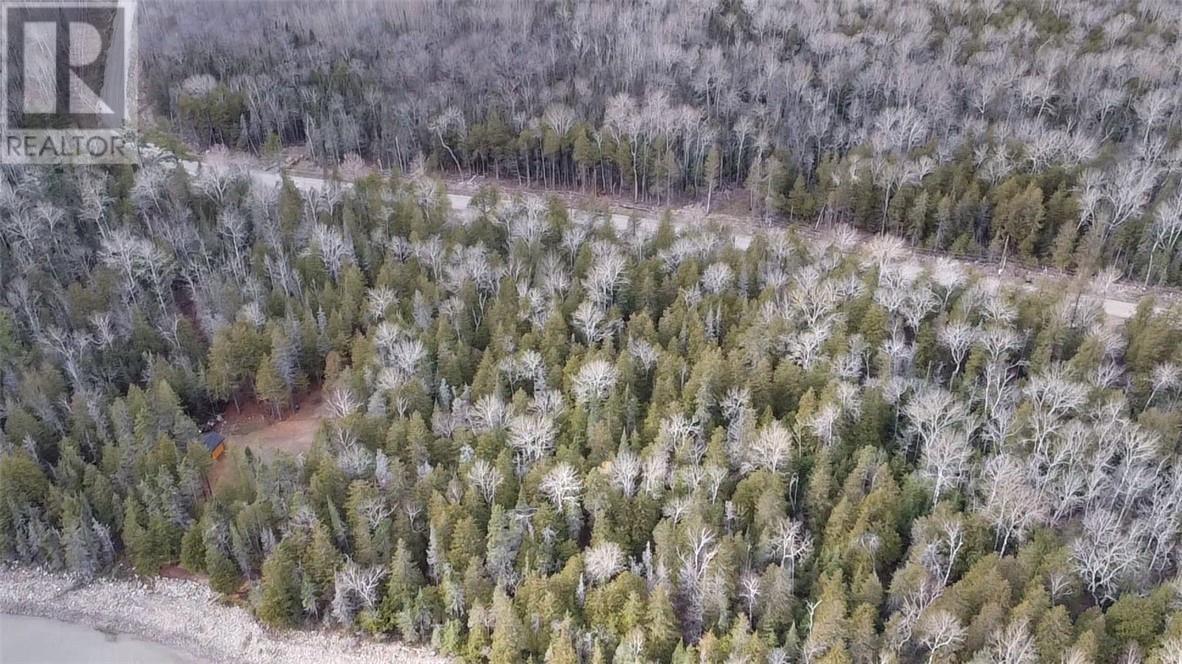 7 Sandy Point, Manitowaning, ON