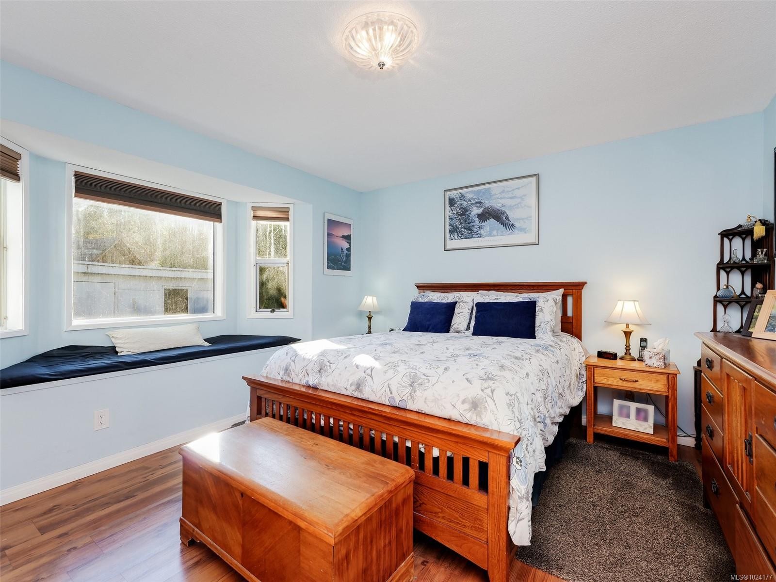 1189 Marchant Rd, Central Saanich, BC