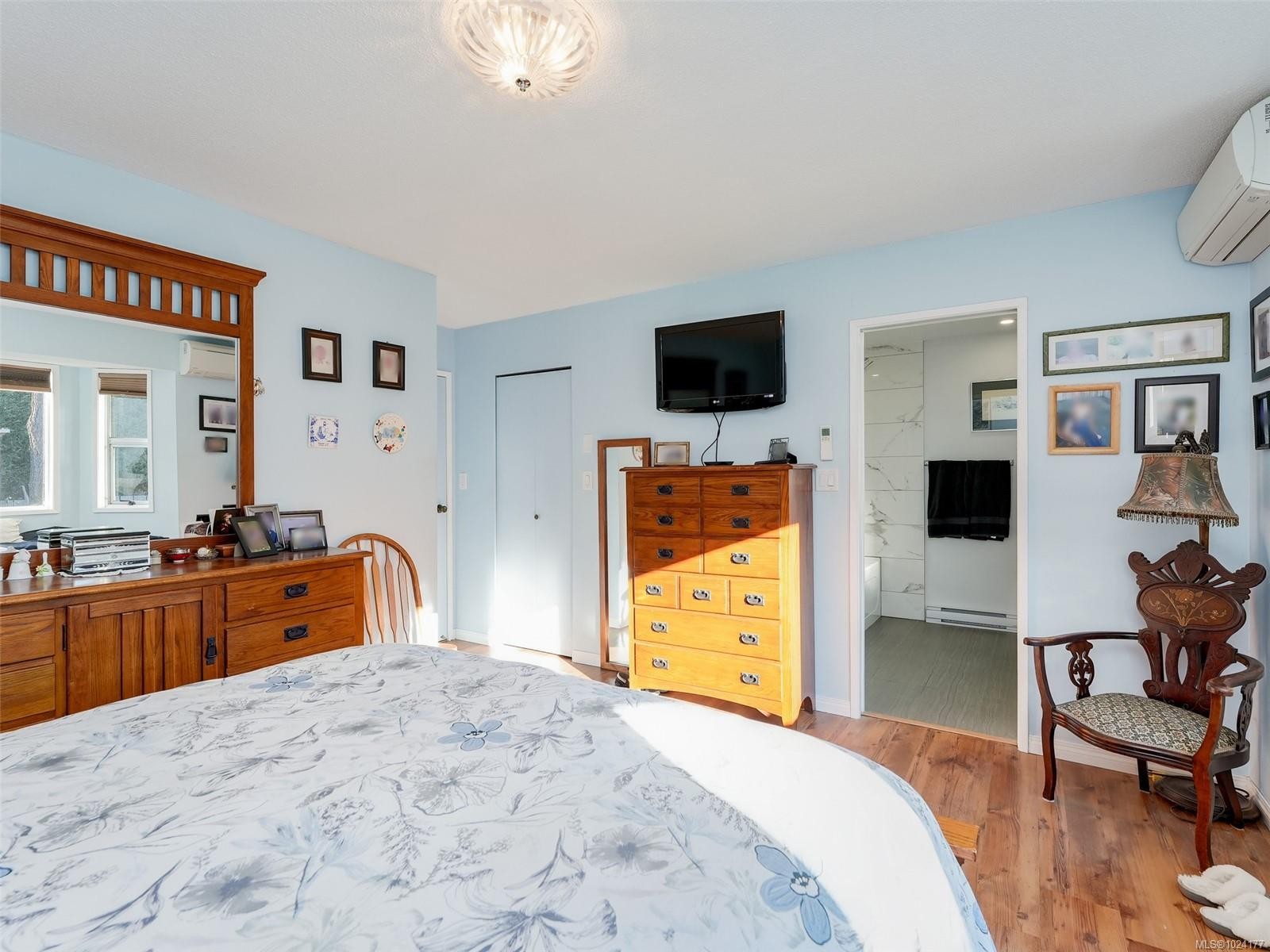 1189 Marchant Rd, Central Saanich, BC