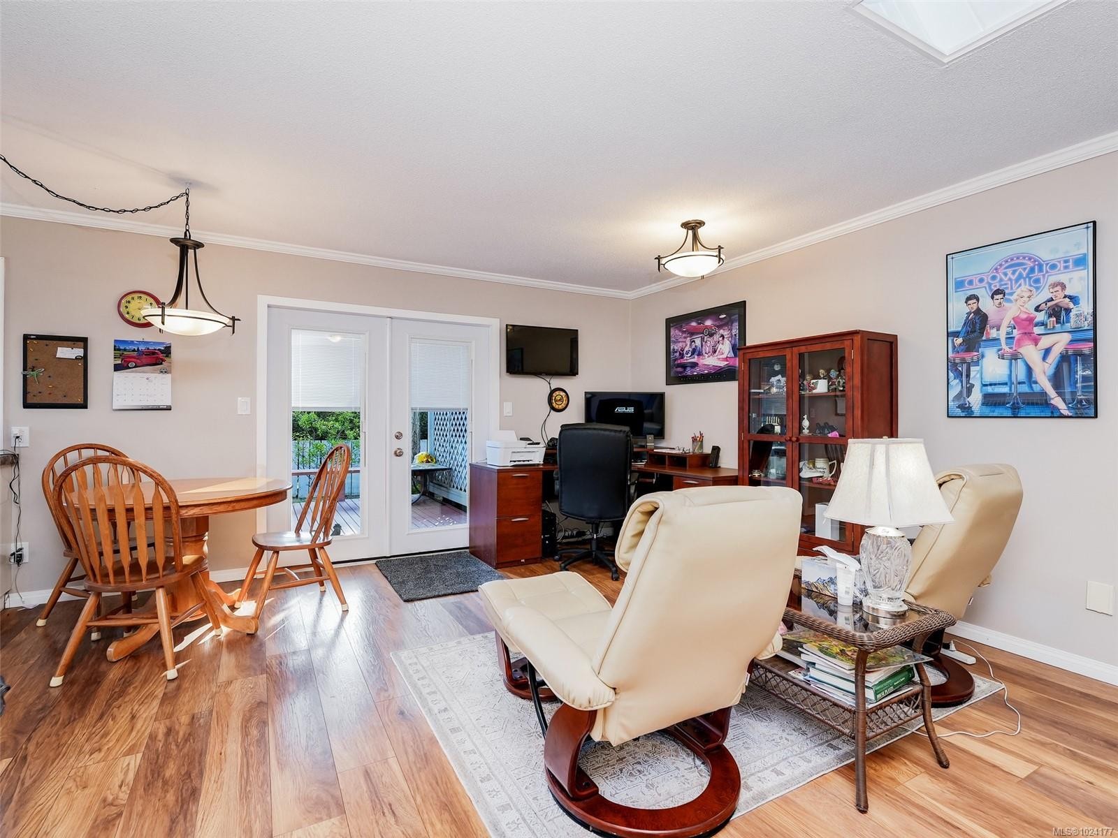 1189 Marchant Rd, Central Saanich, BC