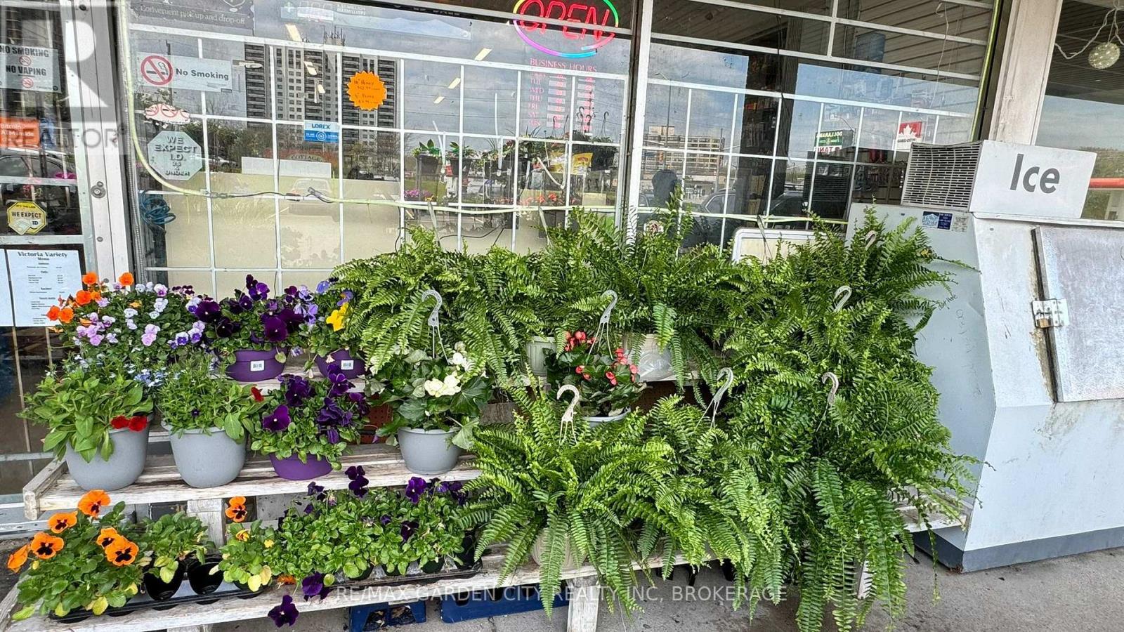 6 - 216-224 Glenridge Avenue, St. Catharines (Glendale/Glenridge), ON