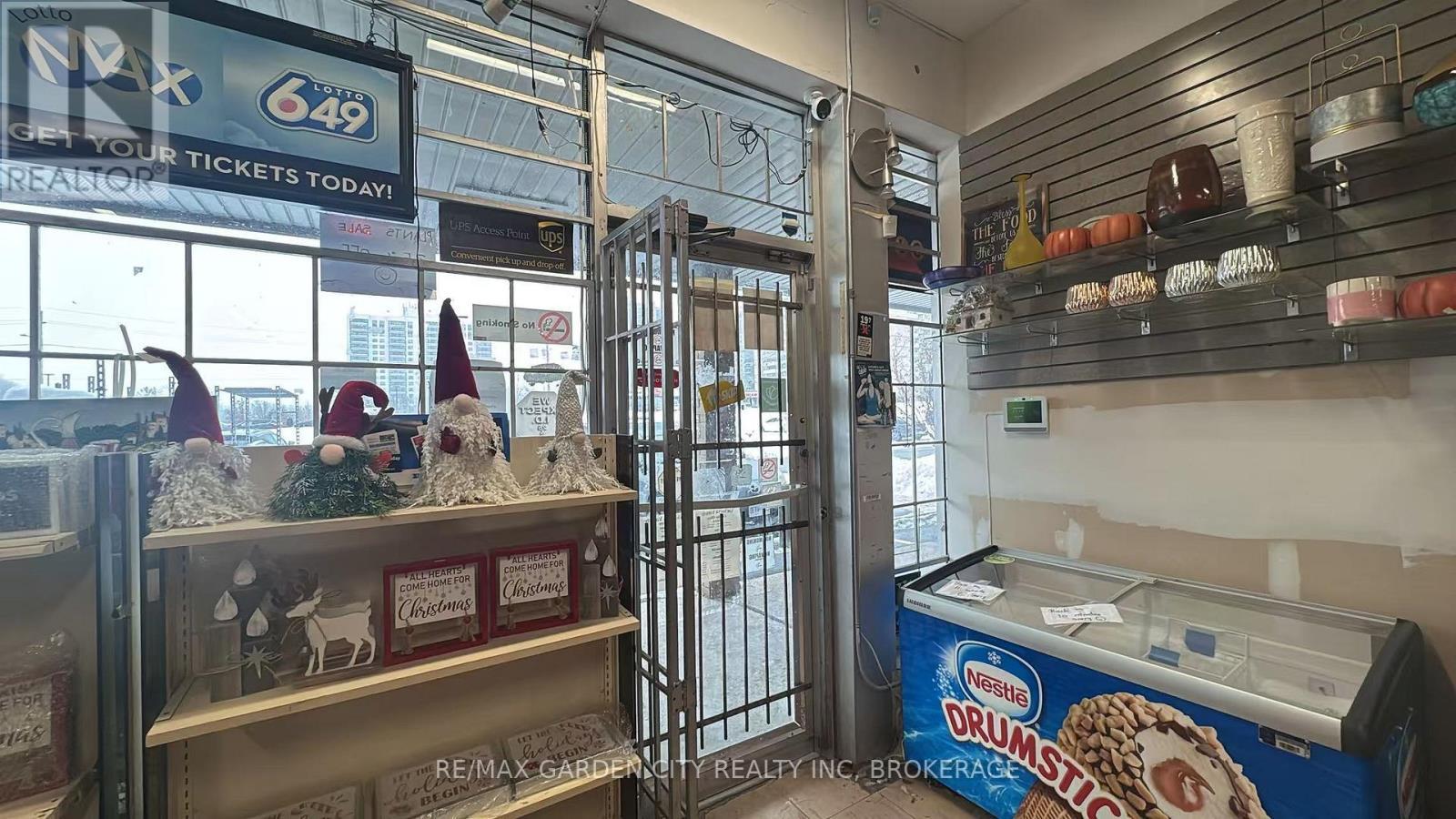 6 - 216-224 Glenridge Avenue, St. Catharines (Glendale/Glenridge), ON