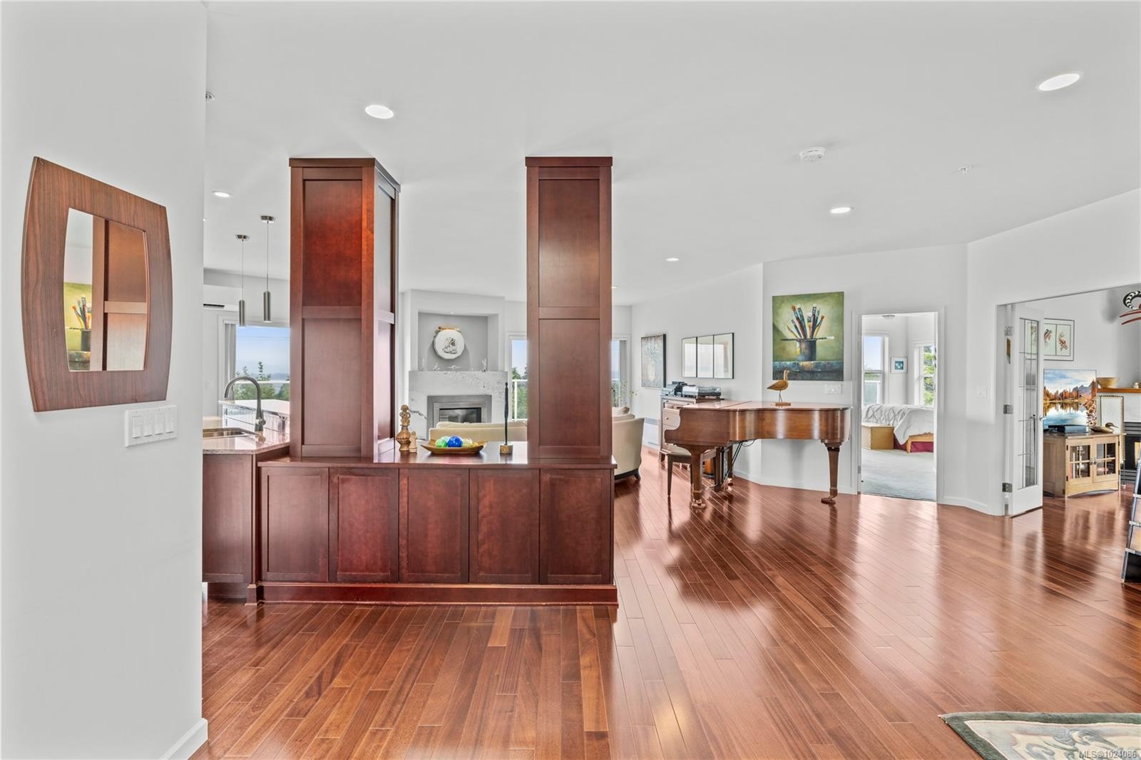 401-650 Prideaux St, Nanaimo, BC - Indoor