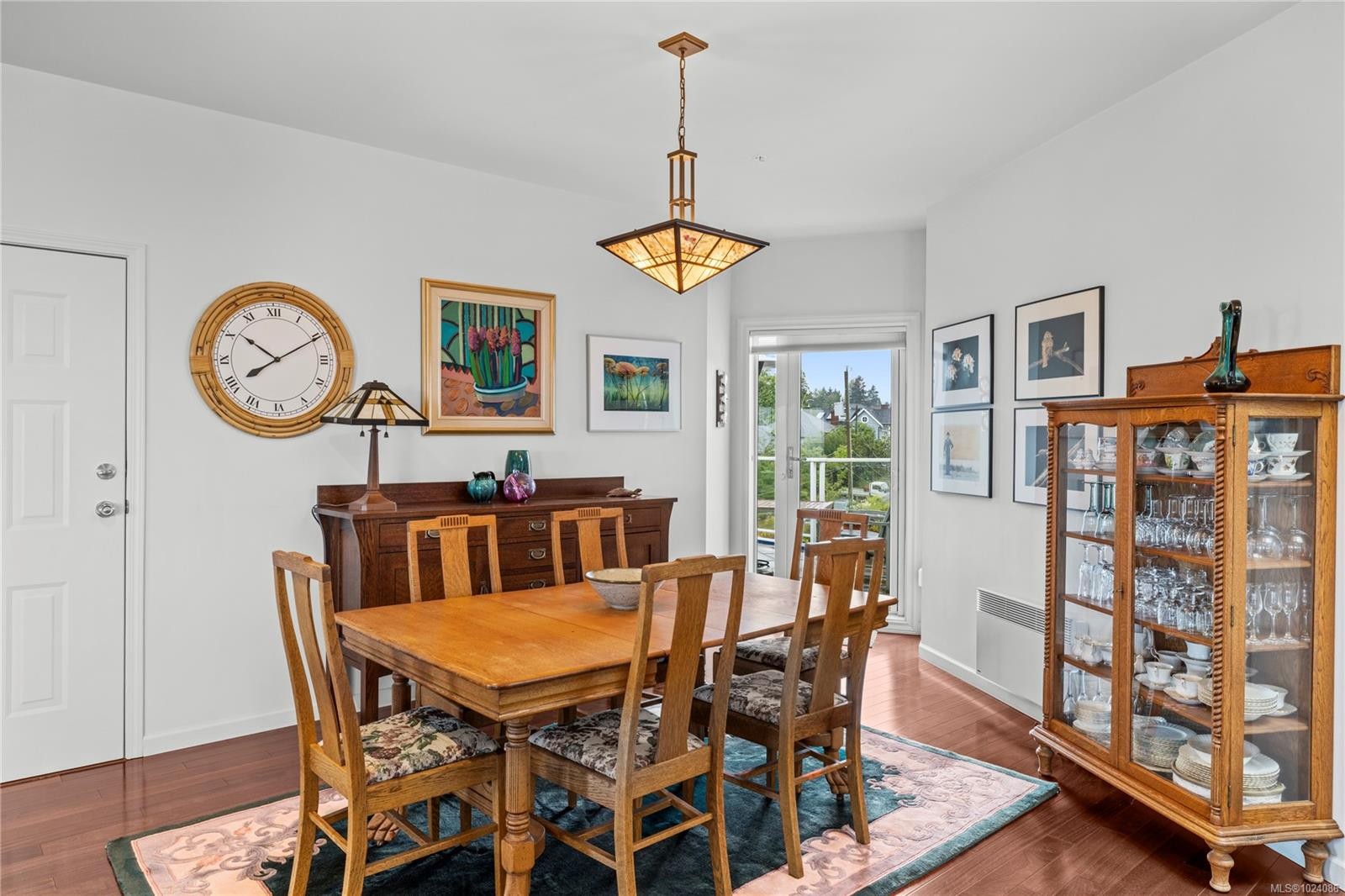 401-650 Prideaux St, Nanaimo, BC - Indoor Photo Showing Dining Room