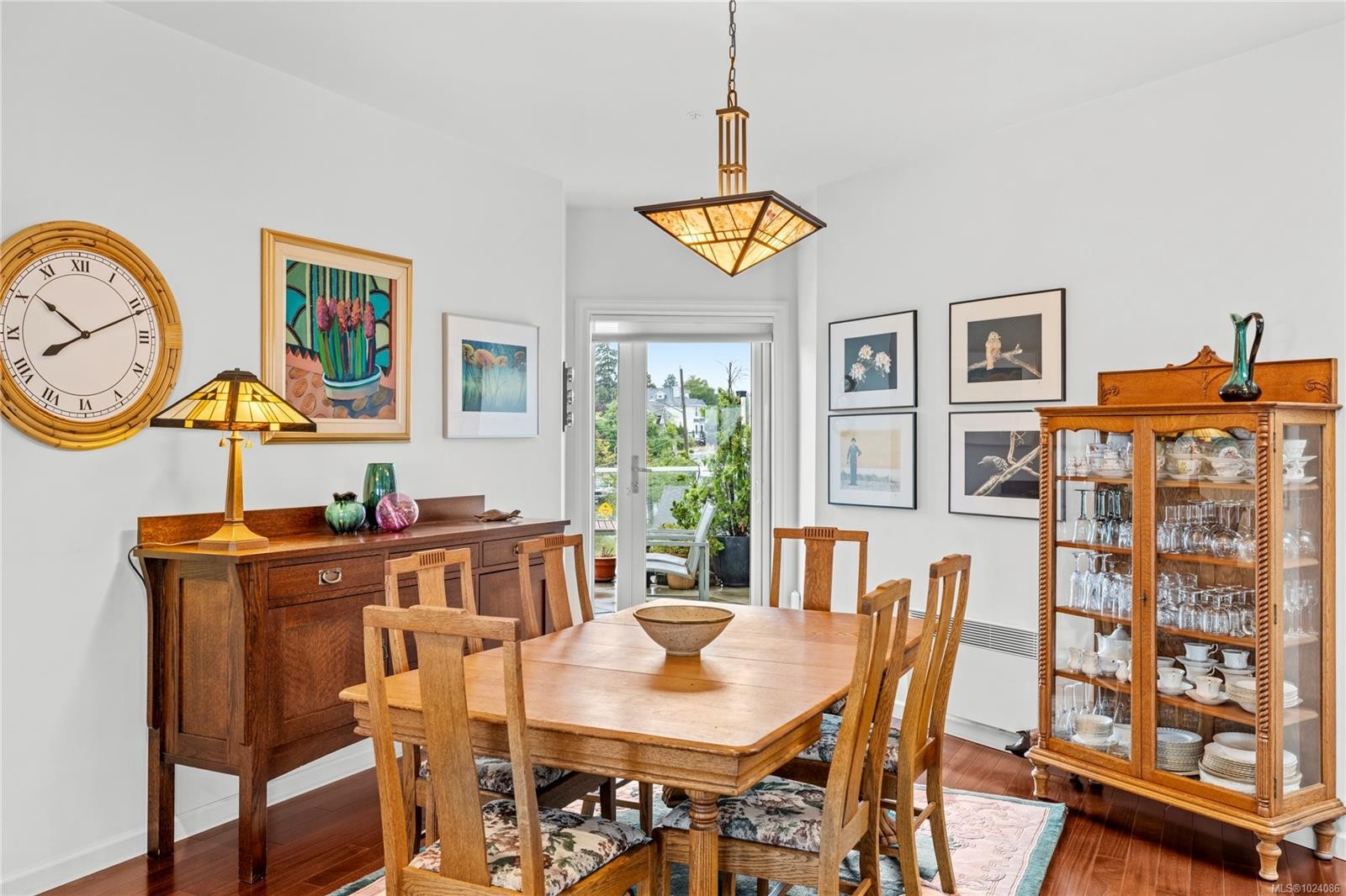 401-650 Prideaux St, Nanaimo, BC - Indoor Photo Showing Dining Room