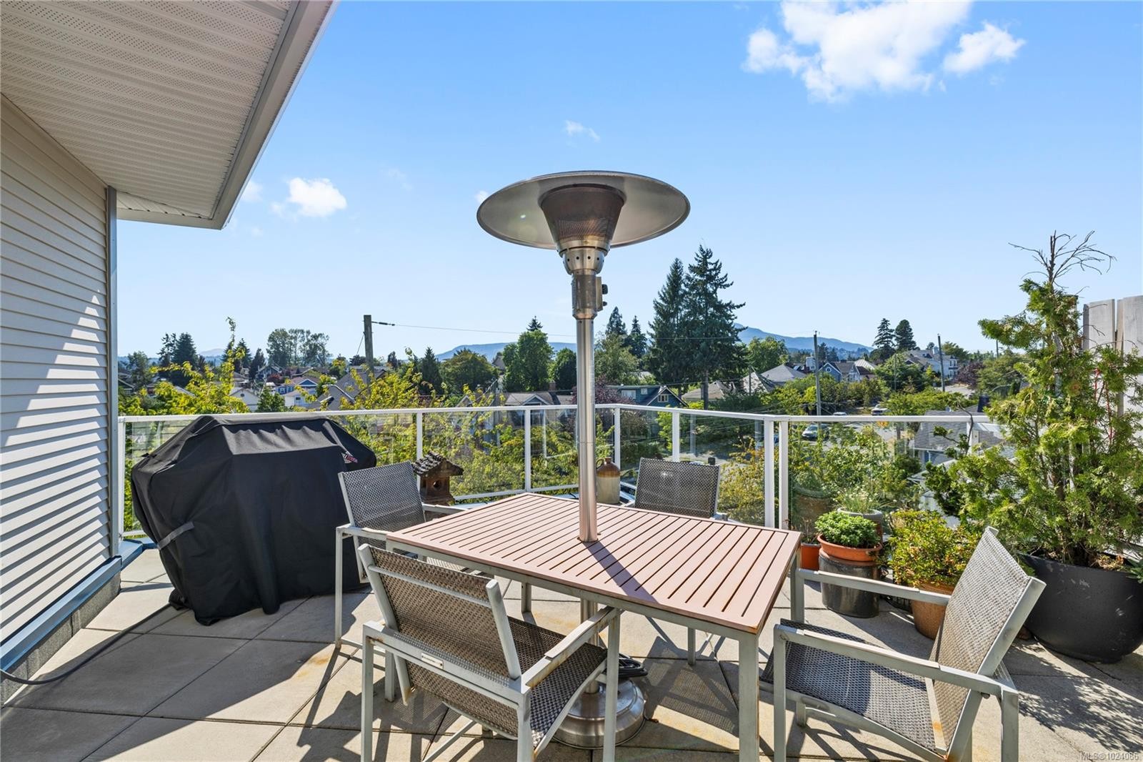 401-650 Prideaux St, Nanaimo, BC - Outdoor With Deck Patio Veranda With Exterior
