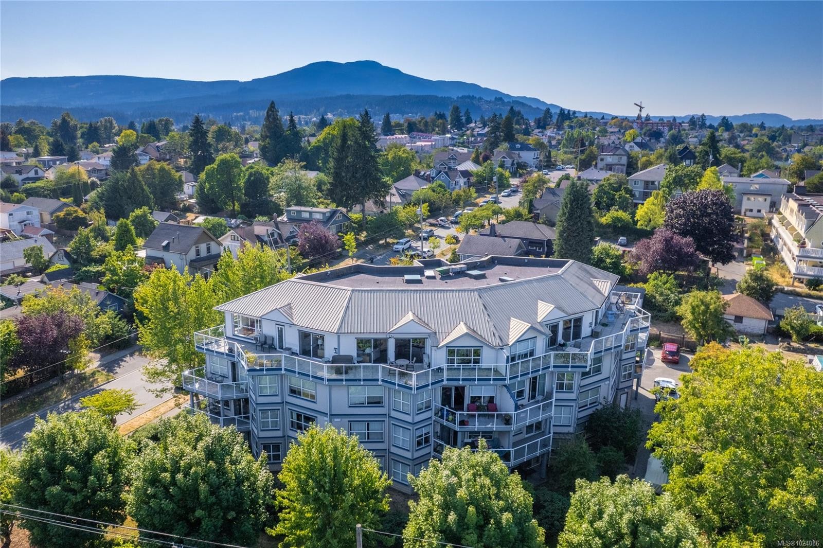 401-650 Prideaux St, Nanaimo, BC - Outdoor With View