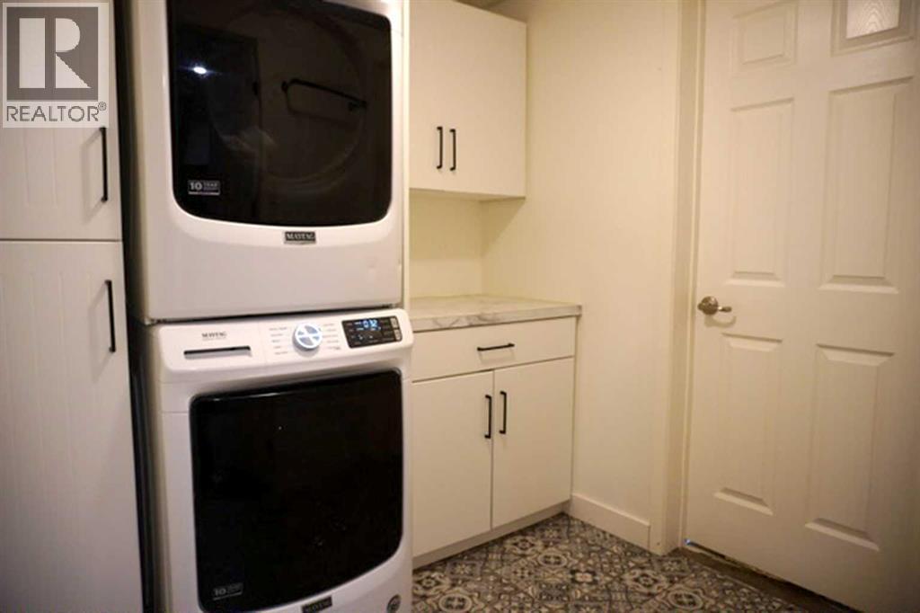 106157 Range Road 142, Rural Mackenzie County, AB - Indoor Photo Showing Laundry Room