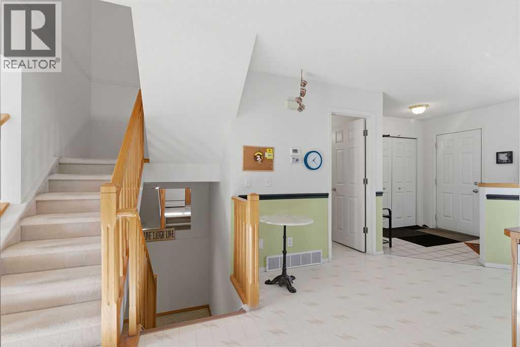 603 Citadel Terrace Nw, Calgary, AB - Indoor Photo Showing Other Room