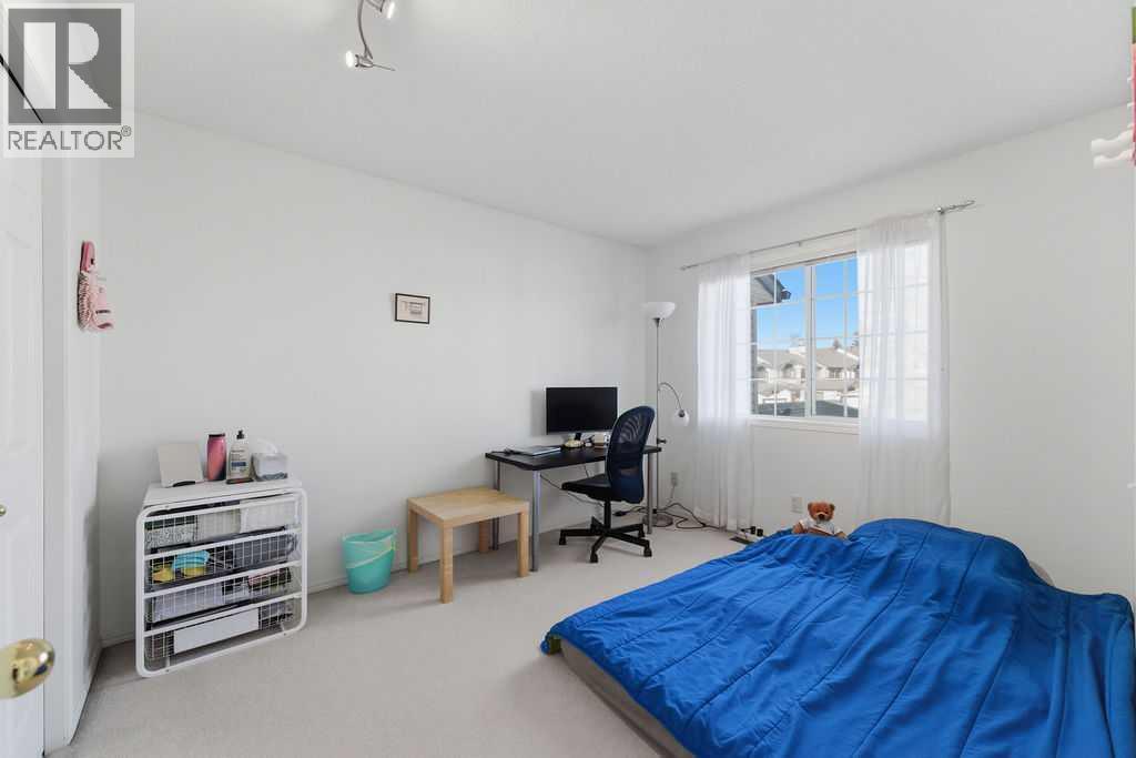603 Citadel Terrace Nw, Calgary, AB - Indoor Photo Showing Bedroom