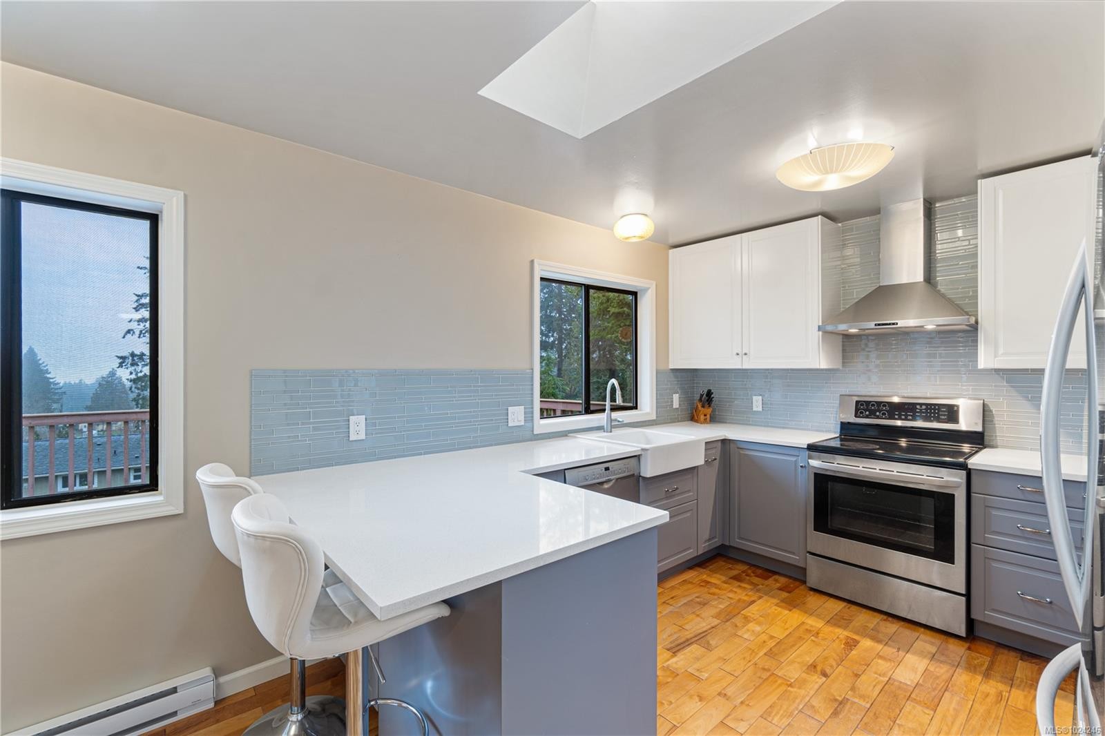 7496 Clark Cres, Lantzville, BC