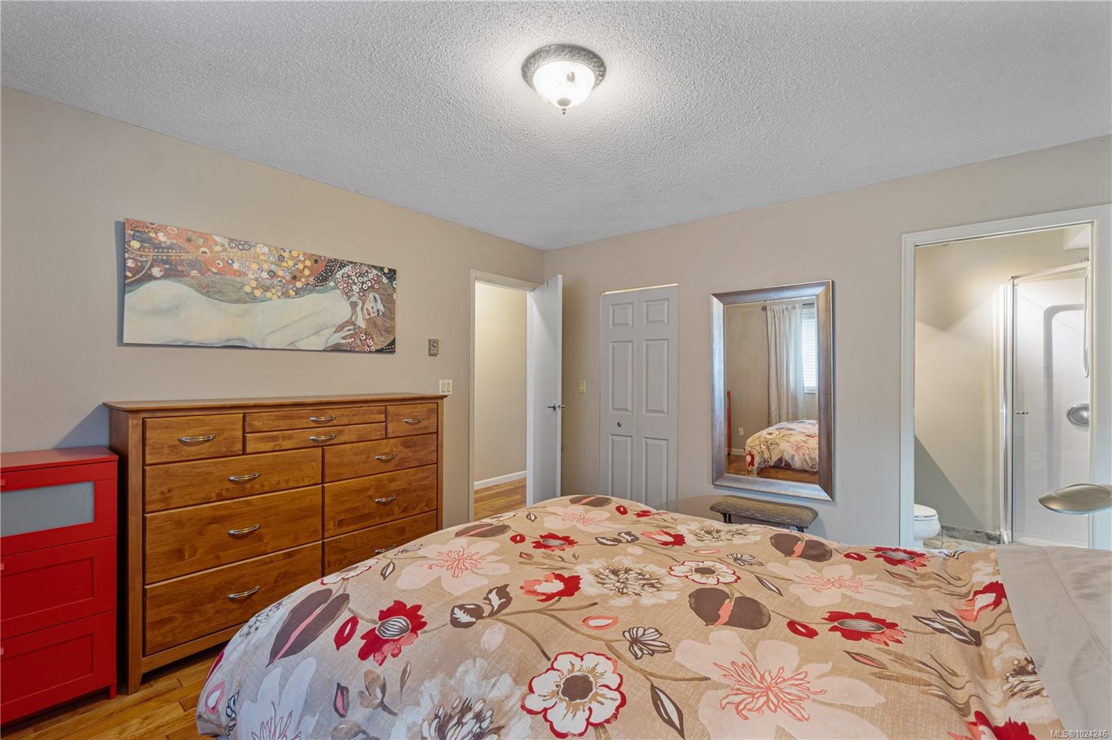 7496 Clark Cres, Lantzville, BC