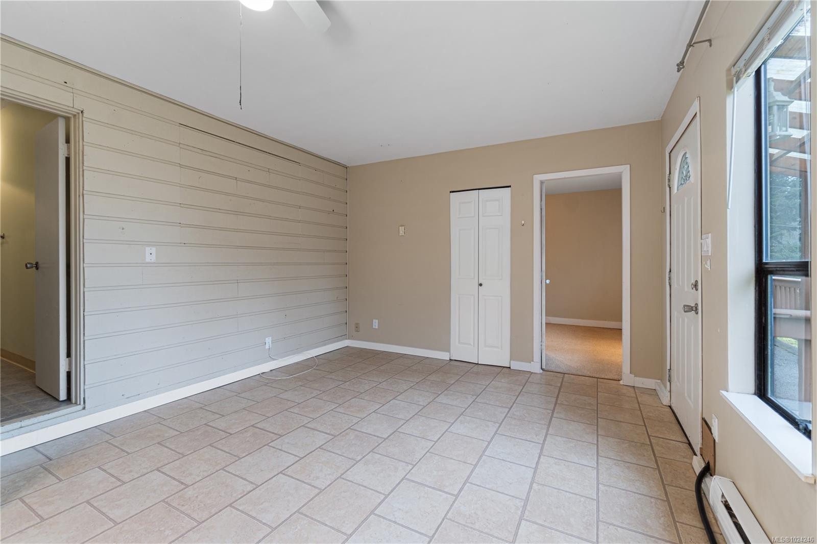 7496 Clark Cres, Lantzville, BC