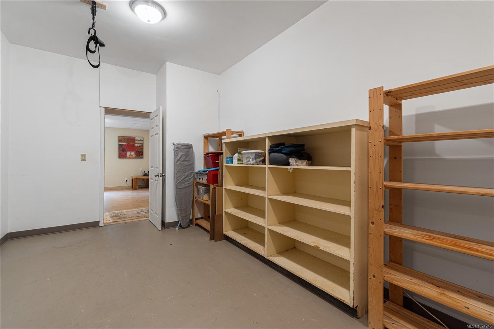 7496 Clark Cres, Lantzville, BC