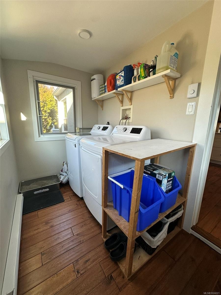 2554 Shakespeare St, Victoria, BC