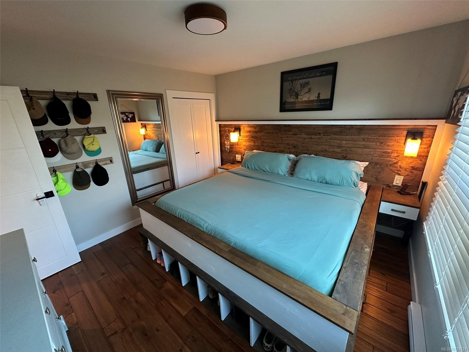 2554 Shakespeare St, Victoria, BC