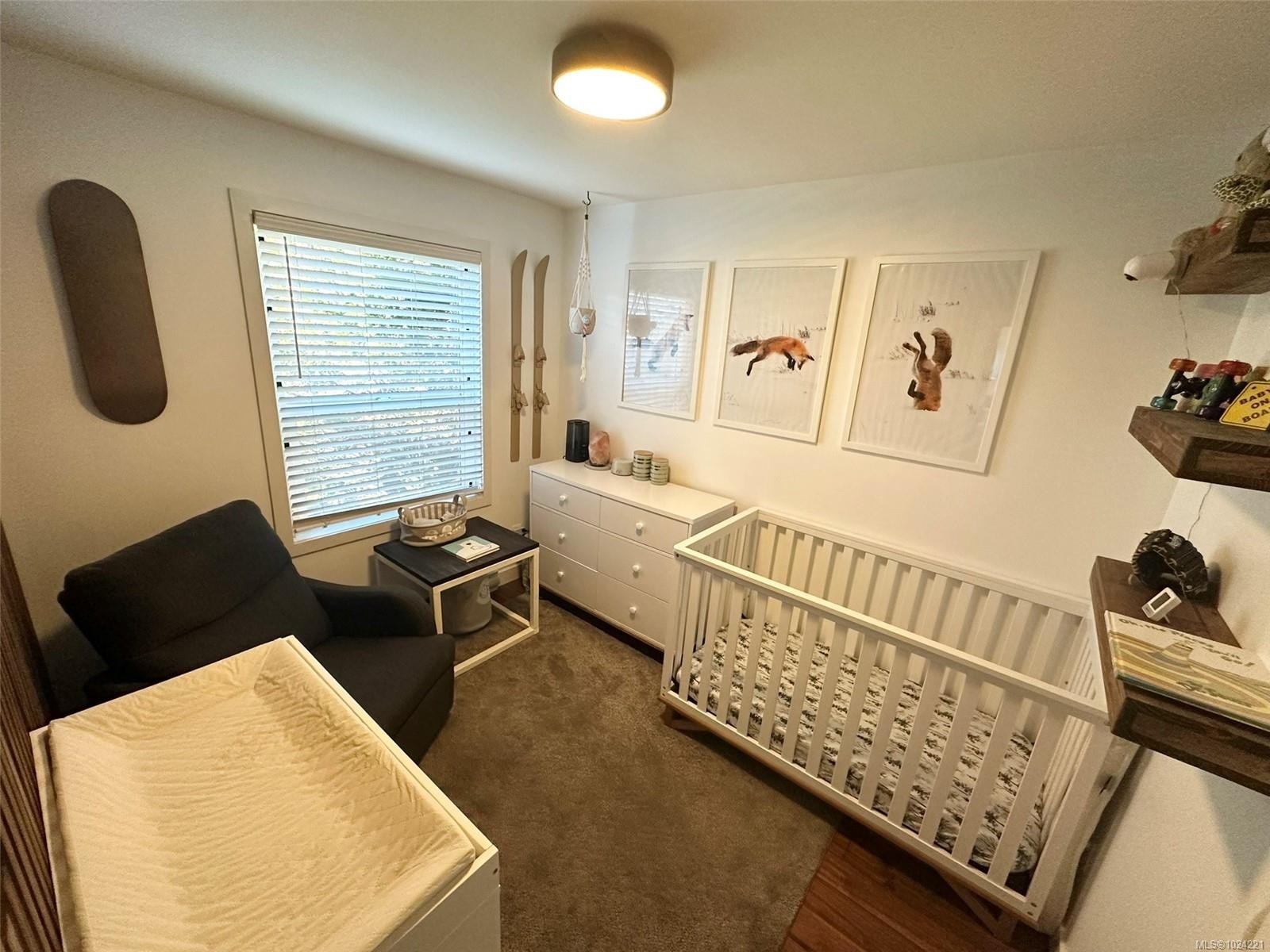 2554 Shakespeare St, Victoria, BC