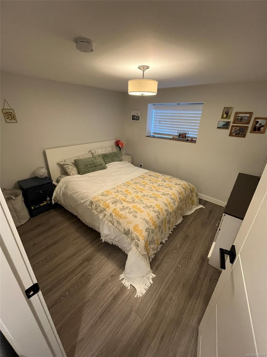 2554 Shakespeare St, Victoria, BC